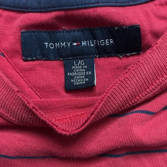 Vintage Tommy Hilfiger Men's Red Striped Shirt - Picture 3 of 10